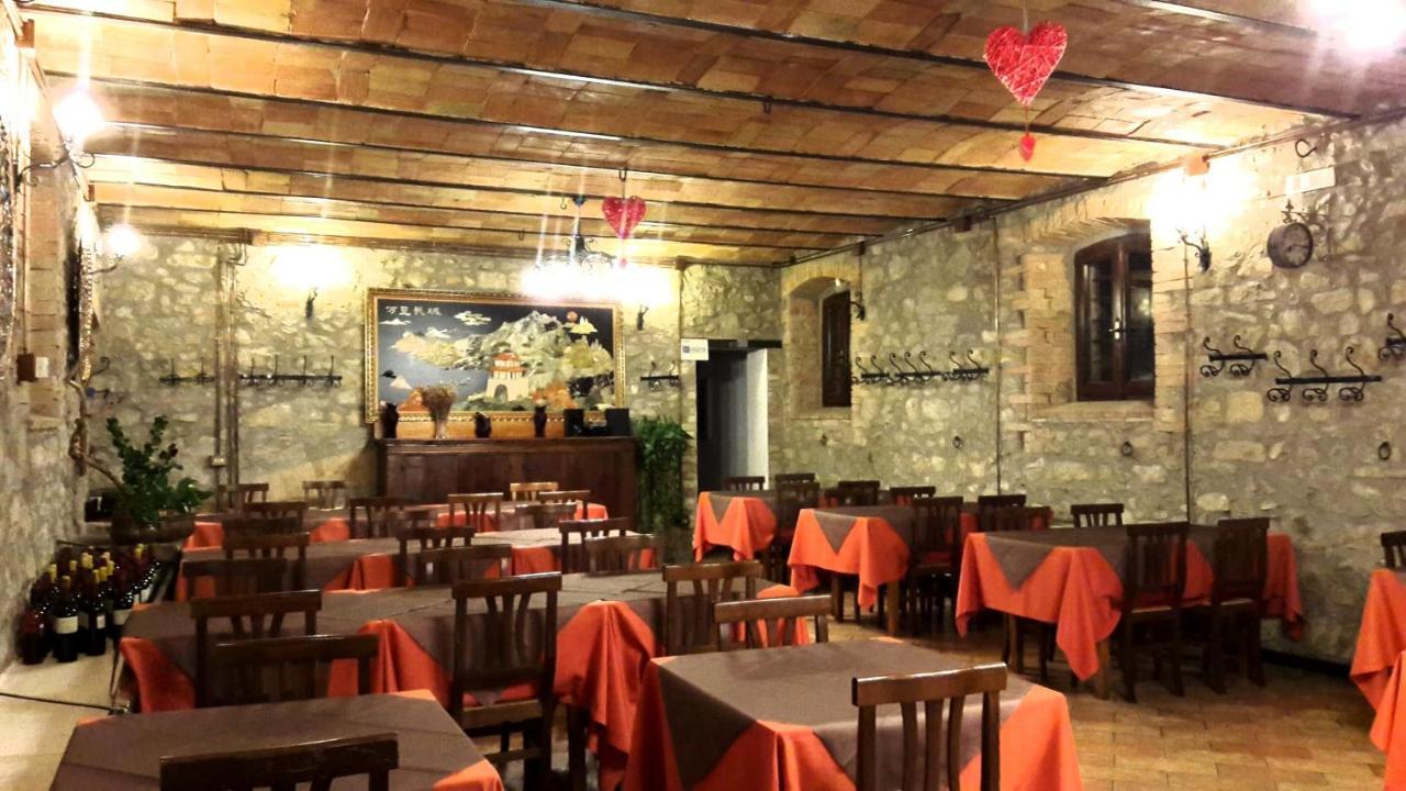 Il Casale Del Grillo 호텔 페루자 외부 사진